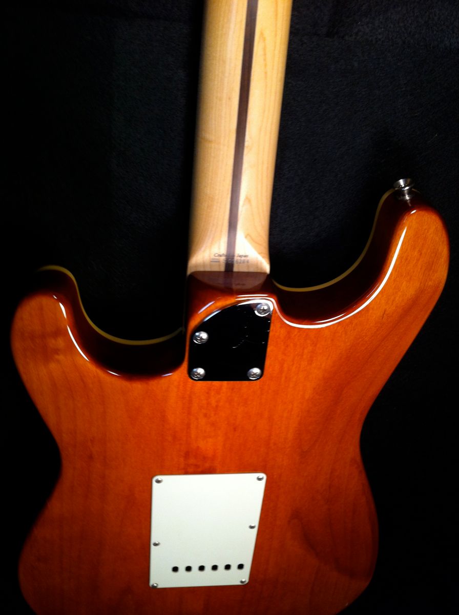 Fender_Stratocaster_Aerodyne_Special Picture 18