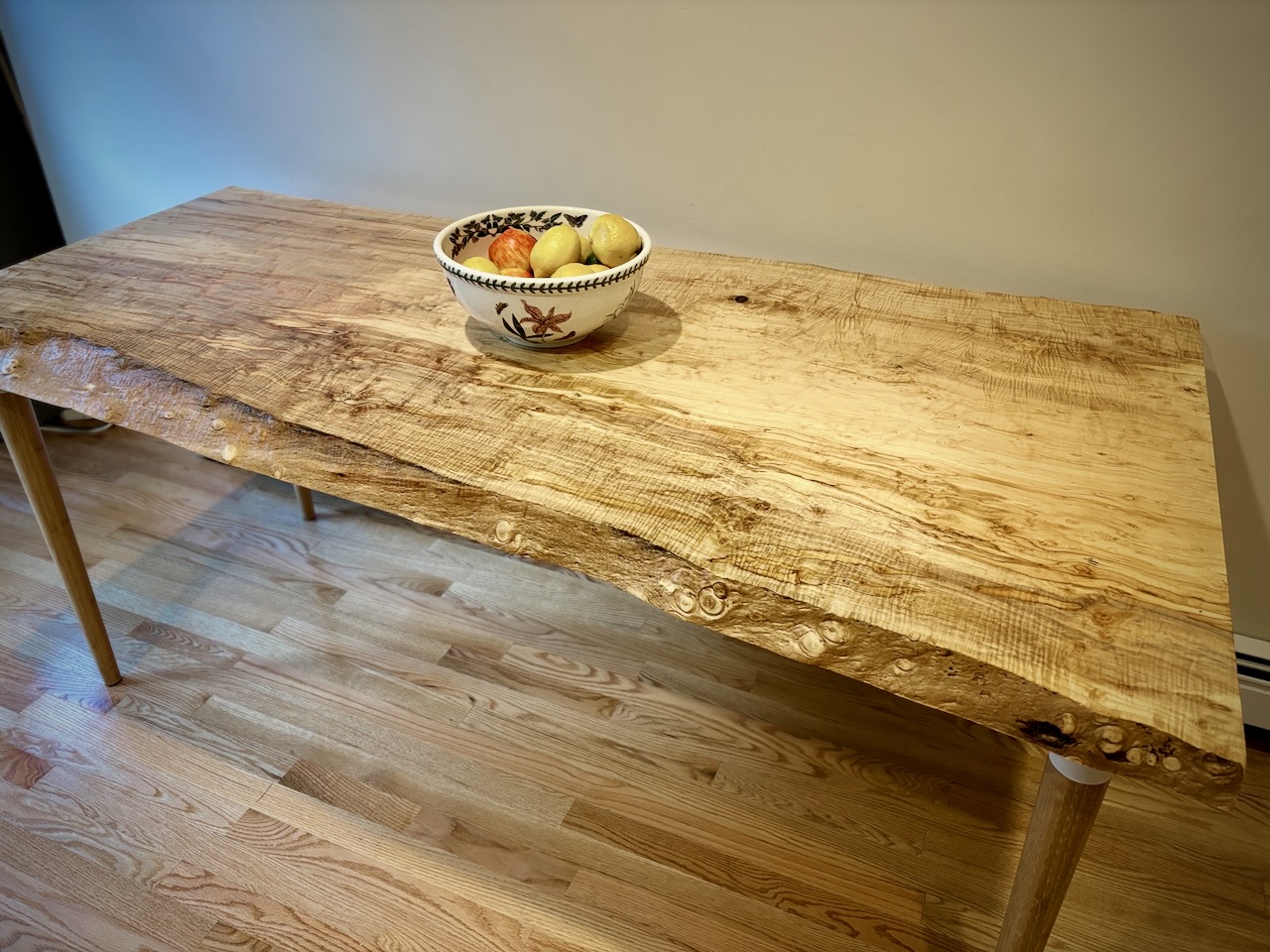 Ambrosia_Maple_Table Picture IMG_002