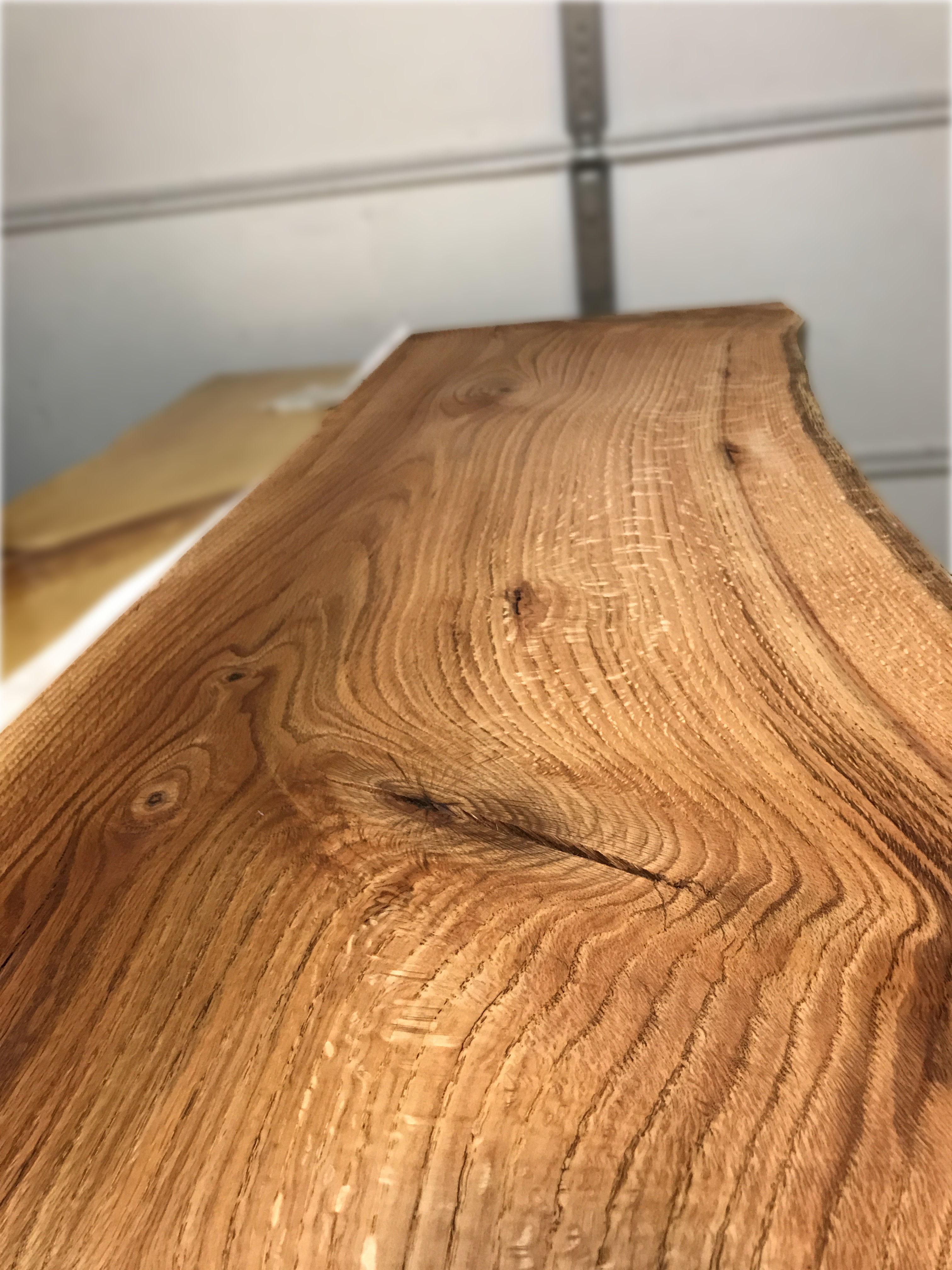 Oak_Bench_Live_Edge Picture IMG_2137