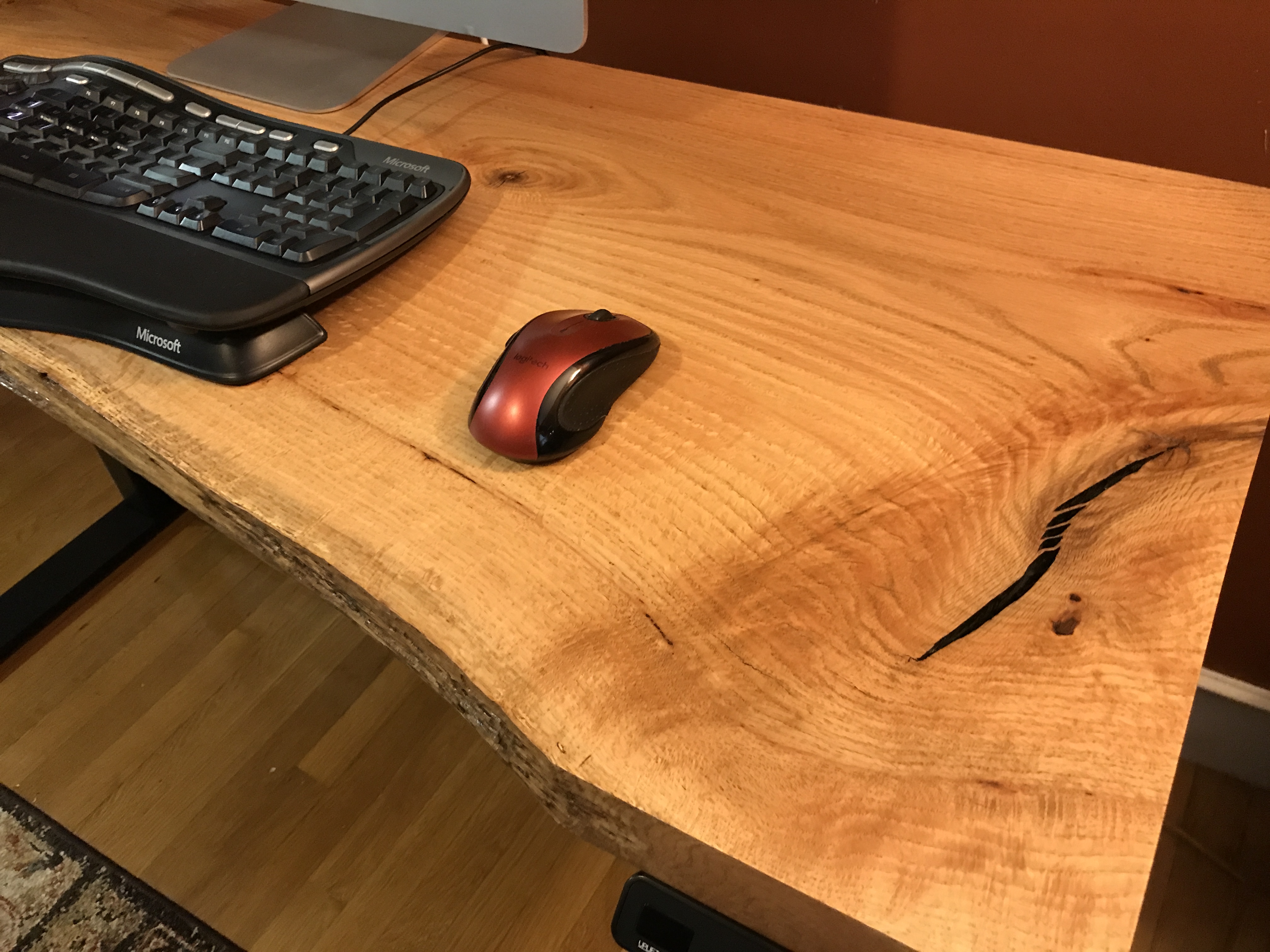 Oak_Desk_Live_Edge Picture 001
