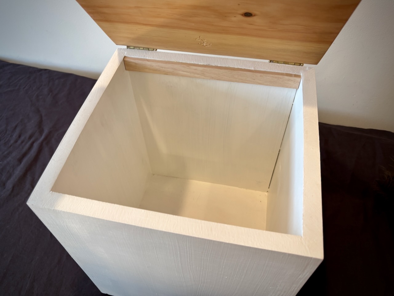Carved_Pine_Pantry_Box Picture IMG_2442