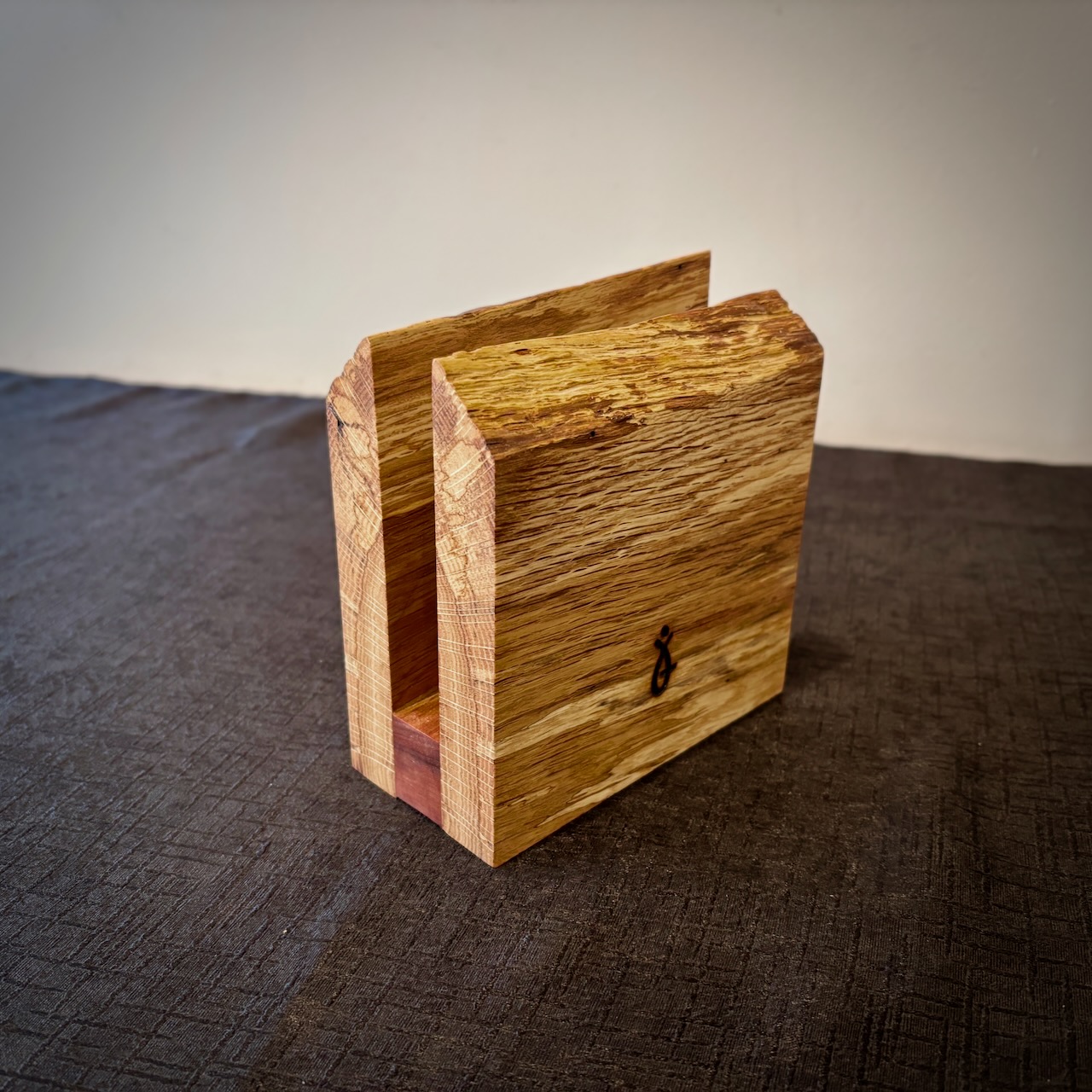 Oak_Laptop_Stand Picture IMG_1902