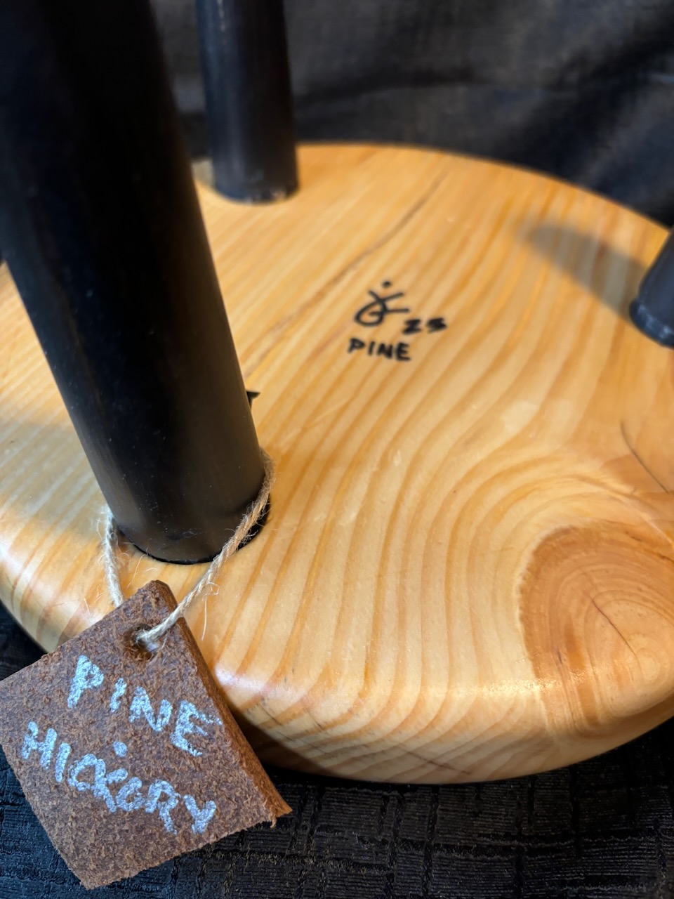 Pine_Footstool_Pyrography Picture IMG_0896