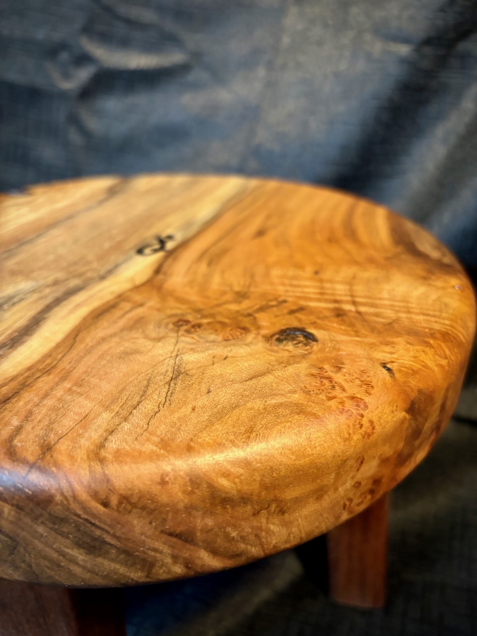 Red_Maple_Footstool Picture IMG_0900