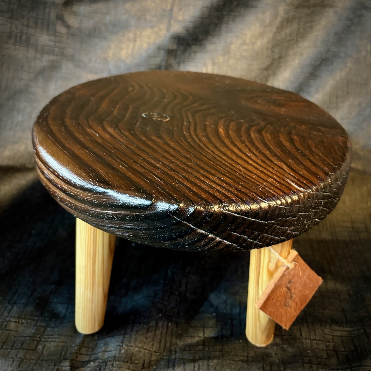 Sugi_Ban_Footstool Picture IMG_0879